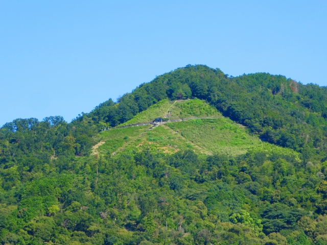 【限定20席】京都レストランバス「ガイド解説で五山送り火を学ぶ 嵐山までの特別ランチコース」